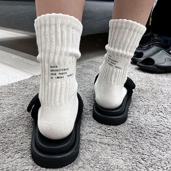 Мужские винтажные носки с буквами среднего размера, японские однотонные спортивные носки с утолщением, простые носки для пары, вязаные спортивные носки