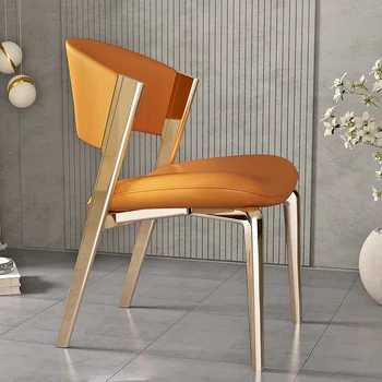 Золотые обеденные стулья Современный эргономичный металлический стул для отдыха в скандинавском стиле Итальянская кожаная мебель для салона