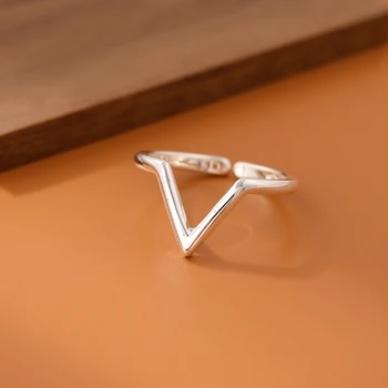 Модные ювелирные изделия с серебряным покрытием, простой открывающий элемент в виде буквы V, Геометрический треугольник, Индивидуальность, Красивые открывающие кольца R112