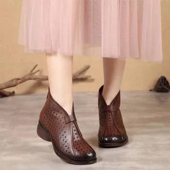 Весенне-летние женские ботинки, повседневные ботильоны, ботинки с вырезами из натуральной кожи, Женская обувь ручной работы в стиле ретро, удобные ботинки на низком каблуке.