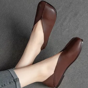 Новые женские туфли на плоской подошве с квадратным носком из натуральной кожи на мягкой подошве, удобные туфли-лодочки, модные повседневные французские лоферы без застежки