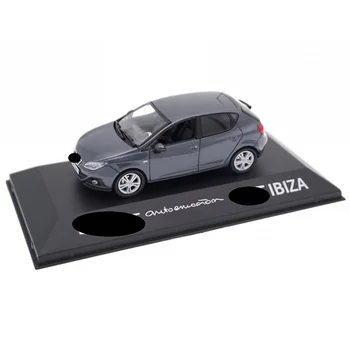 ALE-FISCHER, испанская модель автомобиля Ibiza IV TDI 6J Gray Track Metallic 2008 года выпуска, масштаб 1:43, Продается Отлитая под заказ миниатюра у дилеров серии Autoemotion, Оригинальная упаковочная коробка с витриной и идентификационной базой